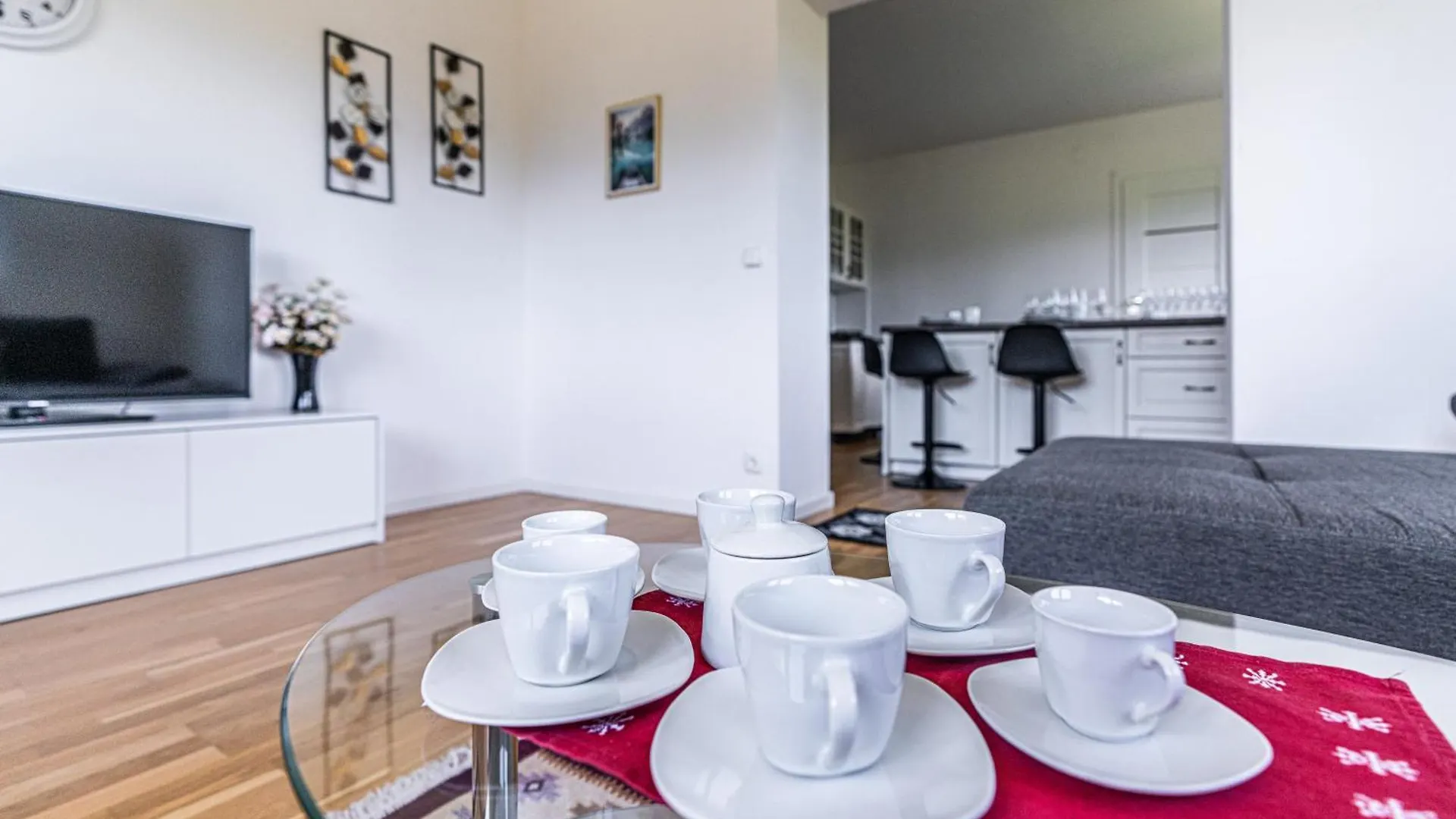 Apartamenty Z Widokiem & Basen - Willa Krole 25A By Rentilopl Закопане