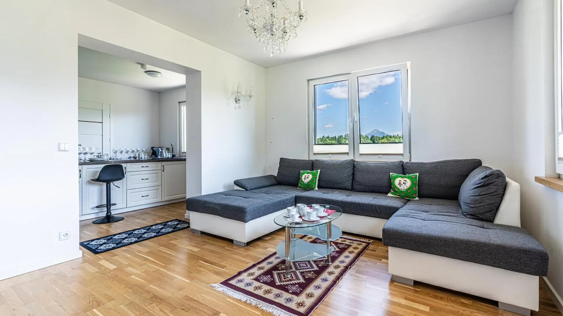 Апартаменты Apartamenty Z Widokiem & Basen - Willa Krole 25A By Rentilopl Закопане