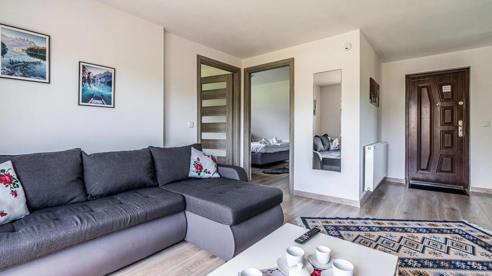 Apartamenty Z Widokiem & Basen - Willa Krole 25A By Rentilopl Закопане Апартаменты